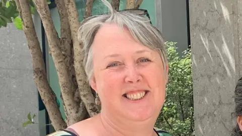 Solicitor handout Rachel Meade