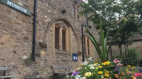 Stuart Minting Courtyard