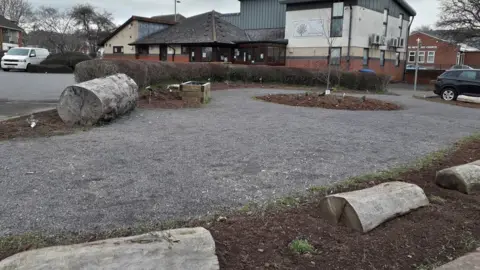 Wonford Planters Wonford pocket park