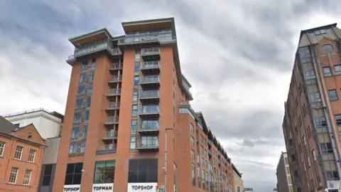 Google Maps Victoria Square