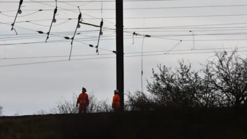 RSM Photography Damage to overhead lines