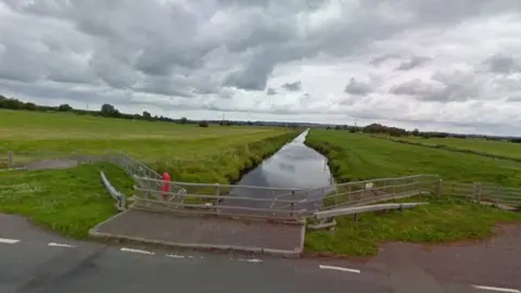 Google The River Sowy seen from the A372 at Othery