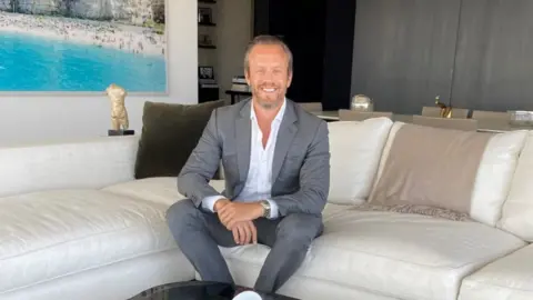 Jonathan Nash Jonathan Nash