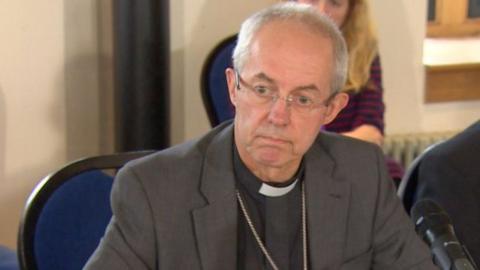 Gloucester Cathedral offers Welby's 'evil' contracts - BBC News