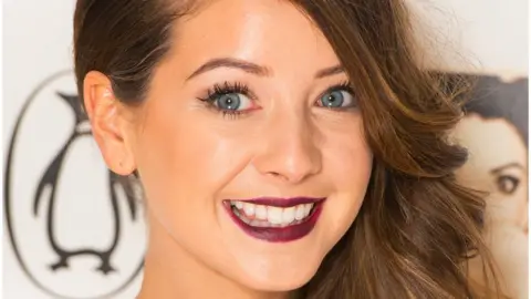 PA Zoella