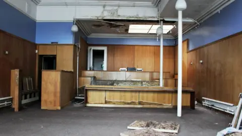 Open House Festival The Court House before renovation