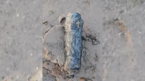 The device found on the beach