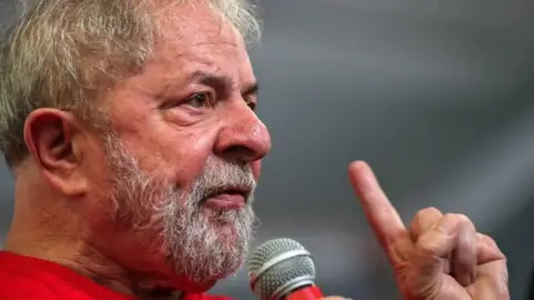 EPA Former Brazilian president Luiz Inacio Lula da Silva speaks as he meets supporters at the ABC Metalworkers" Union in Sao Bernardo do Campo, Sao Paulo, Brazil, 24 January 2018.