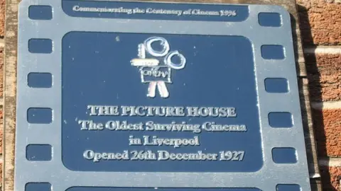 Sue Adair/Geograph Picture House plaque