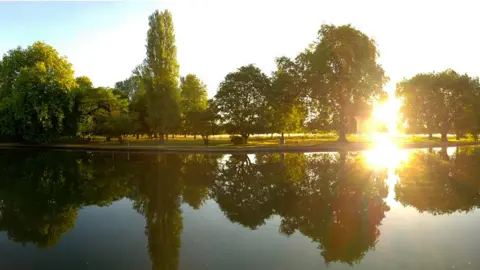 Jiulian Wilcox The summer sunrise over the Isis and Christchurch meadows