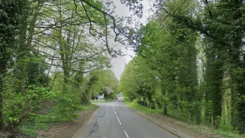 Google A531 in Bowsey Wood