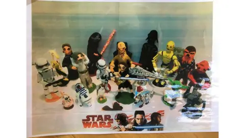 Hamza Al-Zuhairi - sculpture Gold