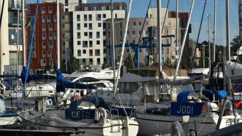 Simon Mortimer/Geograph Neptune Marina Ipswich