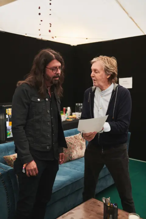 MPL Communications Ltd Paul McCartney and Dave Grohl backstage at Glastonbury