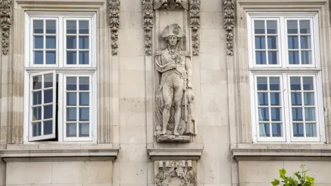 Statue on Deptford Town Hall