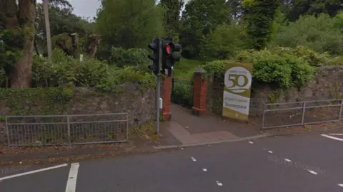 Entrance to Singleton park