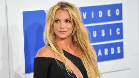 Getty Images Singer Britney Spears arrives at the 2016 MTV Video Music Awards