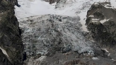 Reuters Planpincieux glacier, Mt Blanc massif, 5 Aug 20