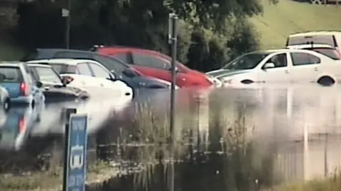 EDINBURGH TRAMS EDINBURGH TRAMS