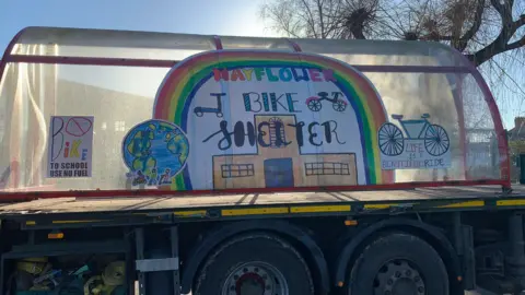 Mayflower Primary School Shelter on a lorry