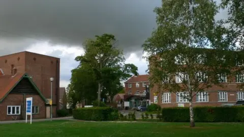 Eirian Evans/Geograph Papworth Hospital