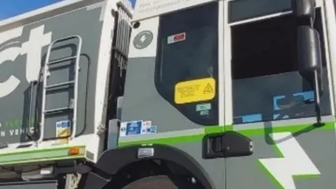 LDRS Electric bin lorry