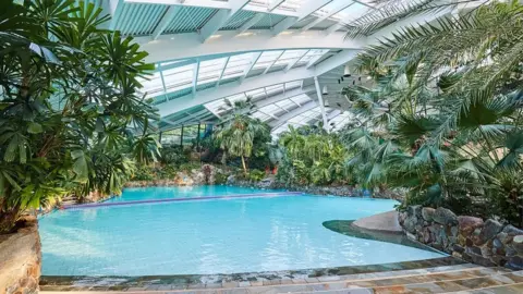 Center Parcs Longleat Forest Subtropical Swimming Paradise