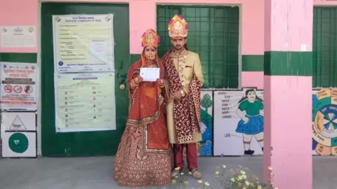 ANI Married couple - Uttarakhand