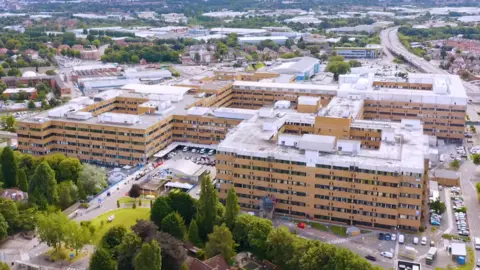 Nottingham University Hospitals NHS Trust Queen's Medical Centre