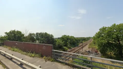 Google Generals Lane bridge