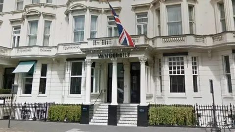 Google Radisson Blu hotel in Kensington