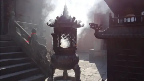 Khi Leonard Wudang San Feng Kung Fu Academy