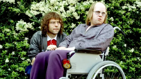 David Walliams and Matt Lucas in Little Britain