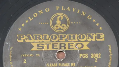 Gildings Auctioneers Beatles album