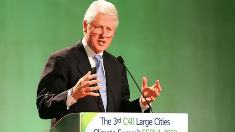 Getty Images Bill Clinton speaking at the 2009 C40 conference