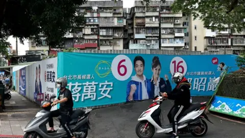 Reuters poster showing Chiang Wan-an