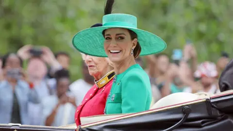 Getty Images The Princess of Wales wears emerald green