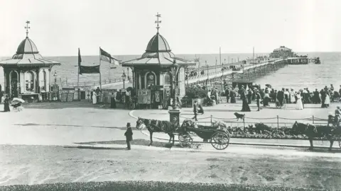 Worthing Museum & Art Gallery Worthing Pier in the 1890s