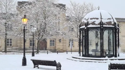 atreya2112/Weather Watchers Snowfall in Harrogate