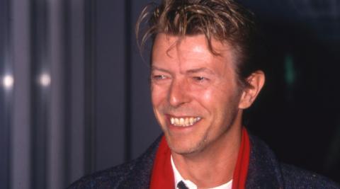 David Bowie Death Dominates Newspaper Headlines - Bbc News