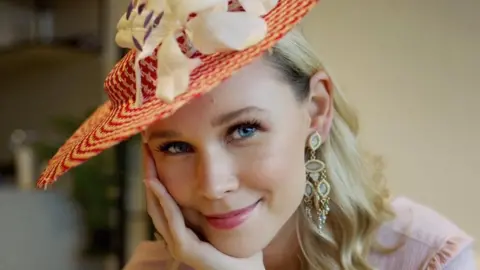 Phoebe Phillips Phoebe Phillips