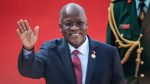 Getty Images John Magufuli (file photo)