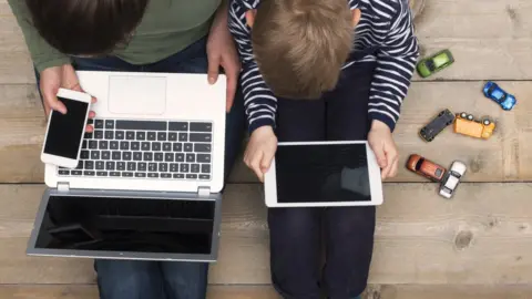 Getty Images kids on screens