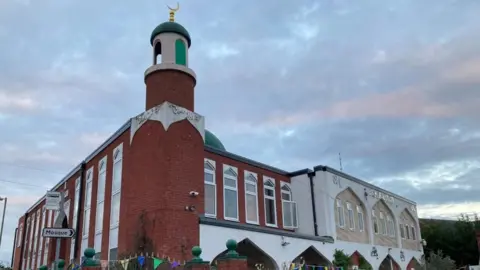 Banbury Mosque - a building of brick and white with many windows