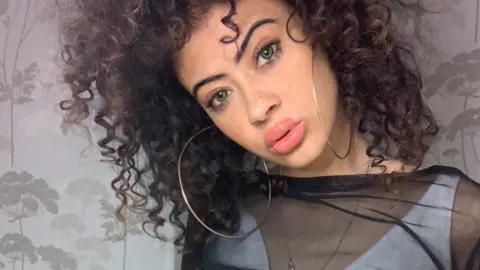 Natalie-Amber Freegard Natalie-Amber Freegard