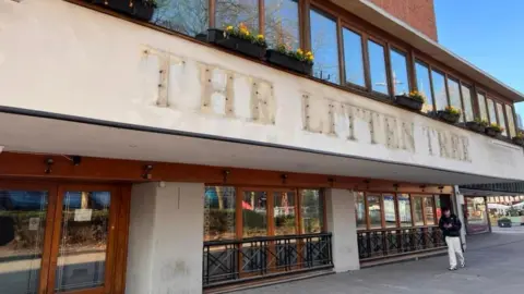 LTB Showrooms LTB Showrooms