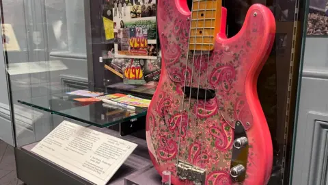 Chelmsford Museum The pink paisley Fender
