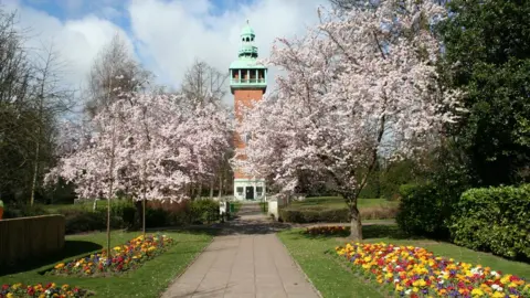 Charnwood Borough Council Queen's Park Loughborough