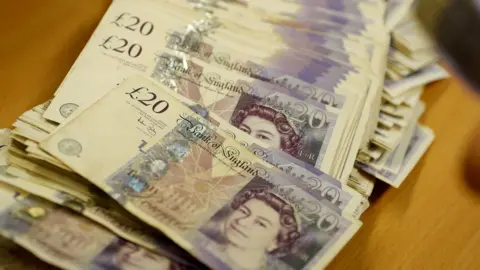 Reuters £20 notes