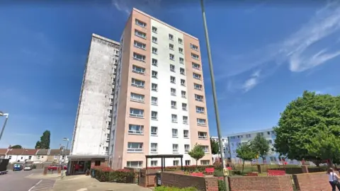 Google Garland Court